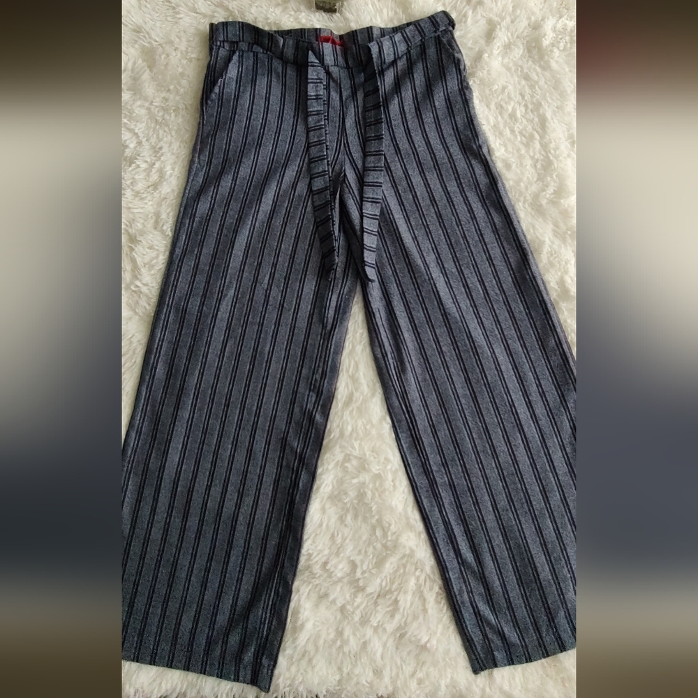 Hot Kiss Dress Pants Women Gray Stripes Belt Side Zipper Size 13 Wide Leg New - Picture 8 of 13